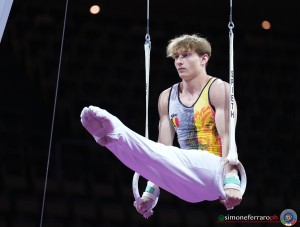 bel ph simone ferraro sfa00286 copia